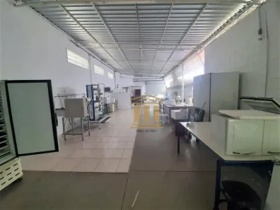 Galpão/Depósito/Armazém à venda, 350m² no Jardim Ismênia, São José dos Campos