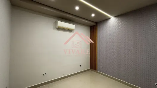 Sala Comercial para alugar, 13m² no Parque Senhor do Bonfim, Taubaté