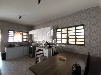 Casa com 3 Quartos à venda, 156m² no Santa Mônica, Uberlândia