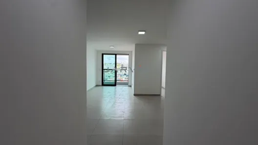 Apartamento com 2 Quartos para alugar, 56m² no Mangabeiras, Maceió