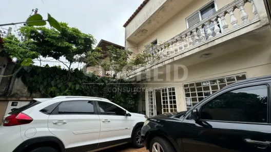 Sobrado com 4 Quartos à venda, 272m² no Jardim Santa Cruz (Campo Grande), São Paulo