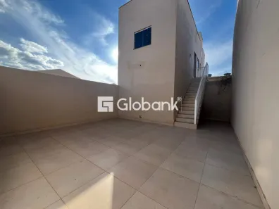 Casa com 3 Quartos à venda, 100m² no Acácias, Montes Claros
