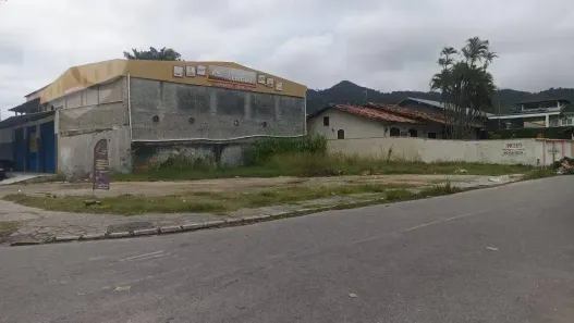 Lote/Terreno à venda, 500m² no Serra Grande, Niterói
