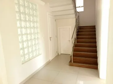 Casa de Condomínio com 4 Quartos à venda, 354m² no Butiatuvinha, Curitiba
