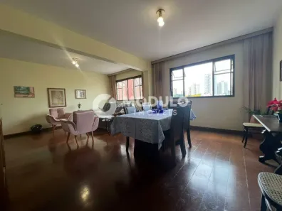 Apartamento com 3 Quartos à venda, 137m² no Fundinho, Uberlândia