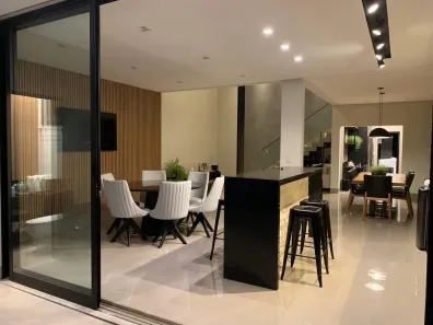 Casa de Condomínio com 3 Quartos à venda, 254m² no Jardim Sul, Uberlândia
