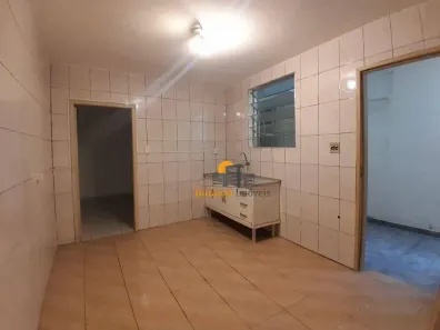 Casa com 2 Quartos para alugar, 60m² no Vila Nova Alba, São Paulo