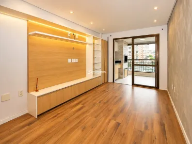 Apartamento com 3 Quartos para alugar, 115m² no Boa Vista, Porto Alegre