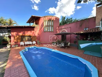 Sobrado com 3 Quartos à venda, 230m² no Santa Amélia, Belo Horizonte