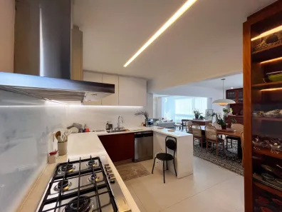 Apartamento com 2 Quartos à venda, 142m² no Praia do Canto, Vitória