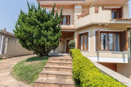 Casa com 4 Quartos à venda, 450m² no Vila Assunção, Porto Alegre