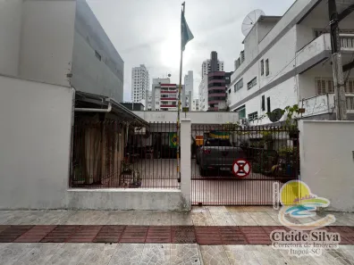 Lote/Terreno à venda, 180m² no Centro, Balneário Camboriú