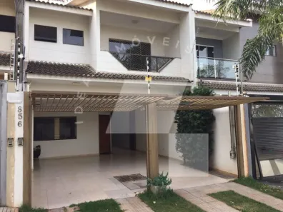 Sobrado com 4 Quartos à venda, 190m² no Jardim Paris, Maringá