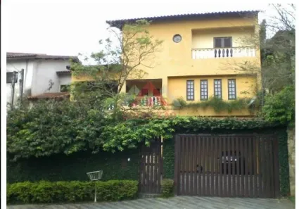 Sobrado com 4 Quartos à venda, 307m² no Jardim Carlos Cooper, Suzano