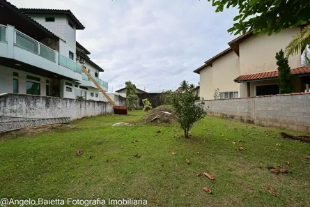Lote/Terreno à venda, 400m² no Centro, Peruíbe