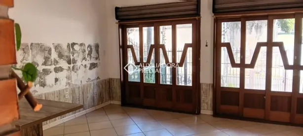 Ponto Comercial para alugar, 37m² no Passo da Areia, Porto Alegre