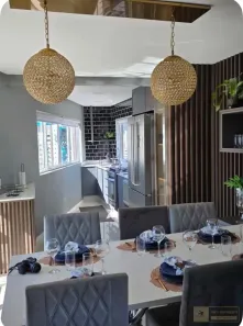 Apartamento com 3 Quartos para alugar, 110m² no Centro, Balneário Camboriú