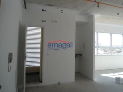 Sala Comercial à venda, 36m² no Centro, Jacareí