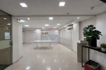 Ponto Comercial à venda, 116m² no Itapuã, Salvador