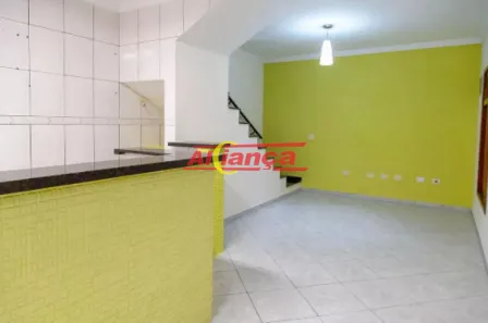 Casa com 2 Quartos para alugar, 90m² no Jardim Tranqüilidade, Guarulhos
