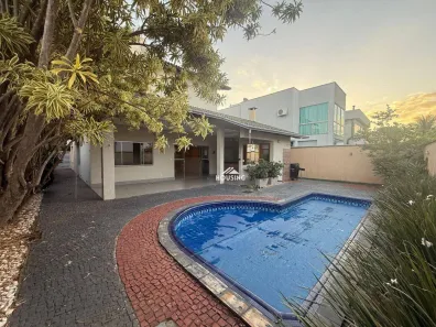 Casa de Condomínio com 4 Quartos à venda, 202m² no Jardins Atenas, Goiânia