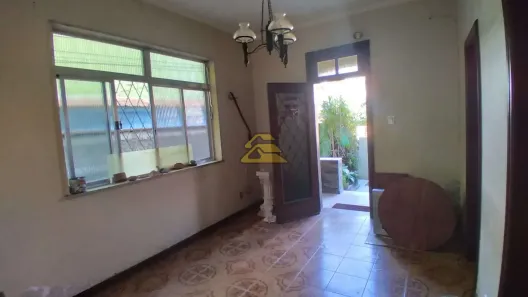 Casa com 4 Quartos à venda, 190m² no Ramos, Rio de Janeiro