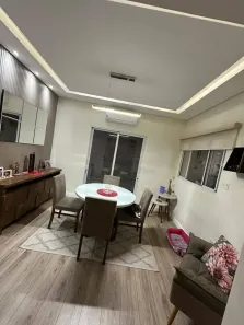 Casa com 2 Quartos à venda, 166m² no Vila Helena, Jundiaí