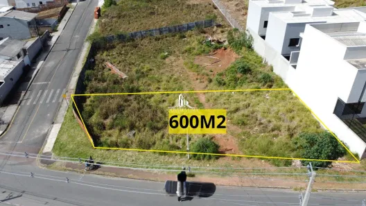 Lote/Terreno à venda, 600m² no Centro, Quatro Barras