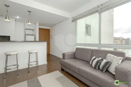 Apartamento com 1 Quarto à venda, 37m² no Três Figueiras, Porto Alegre