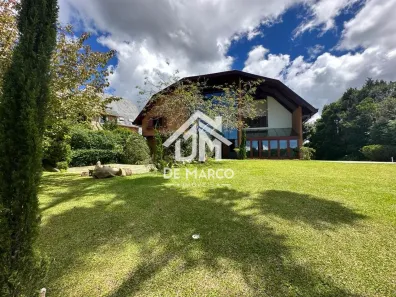 Casa de Condomínio com 5 Quartos à venda, 470m² no Jd do Embaixador, Campos do Jordão