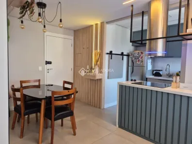 Apartamento com 2 Quartos à venda, 56m² no Passo da Areia, Porto Alegre