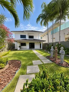 Casa de Condomínio com 5 Quartos para alugar, 250m² no Buraquinho, Lauro de Freitas