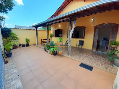 Casa com 3 Quartos à venda, 195m² no Jardim Guanabara, Belo Horizonte