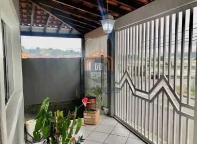 Casa com 2 Quartos à venda, 199m² no Vila Maringá, Jundiaí