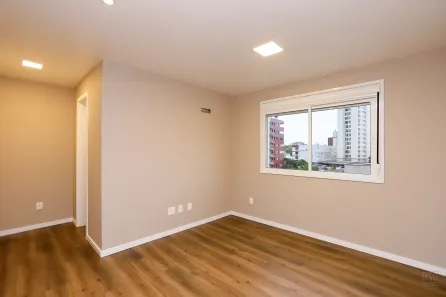 Apartamento com 2 Quartos à venda, 83m² no Passo da Areia, Porto Alegre