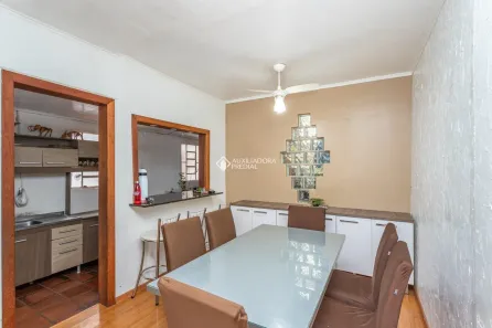 Casa com 3 Quartos à venda, 120m² no Cavalhada, Porto Alegre