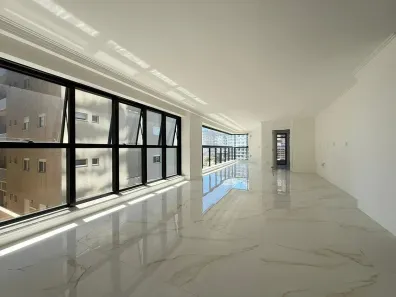 Apartamento com 4 Quartos à venda, 163m² no Meia Praia, Itapema