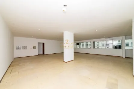Sala Comercial para alugar, 76m² no Centro, Curitiba