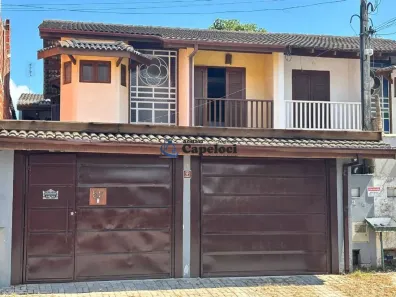 Sobrado com 3 Quartos à venda, 147m² no Perequê, Ilhabela