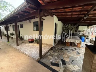 Casa com 3 Quartos à venda, 325m² no Novo Progresso, Contagem