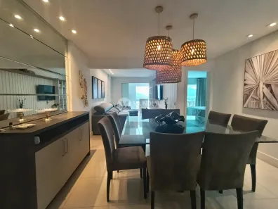 Apartamento com 3 Quartos para alugar, 148m² no Centro, Balneário Camboriú