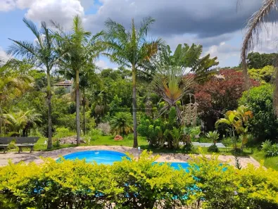 Fazenda/Sítio com 3 Quartos à venda, 250m² no Jardim Estância Brasil, Atibaia