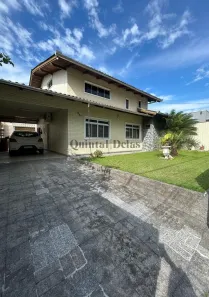 Casa com 3 Quartos à venda, 201m² no São Judas, Itajaí