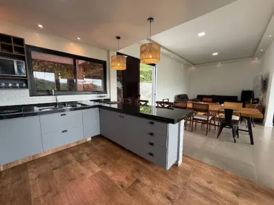 Casa com 3 Quartos à venda, 178m² no Badu, Niterói