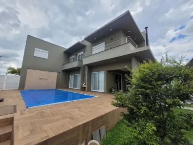 Casa de Condomínio com 3 Quartos à venda, 270m² no Roncáglia, Valinhos