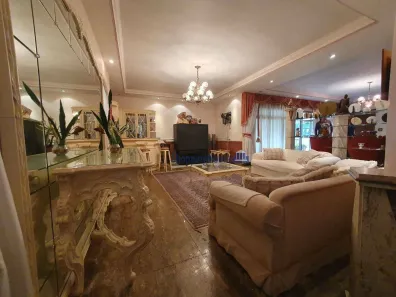 Casa com 4 Quartos para venda ou aluguel, 320m² no Bela Aliança, São Paulo