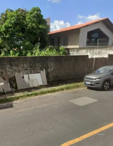 Lote/Terreno à venda, 800m² no Calhau, São Luís
