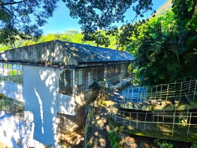Casa com 10 Quartos à venda, 670m² no Santa Teresa, Rio de Janeiro