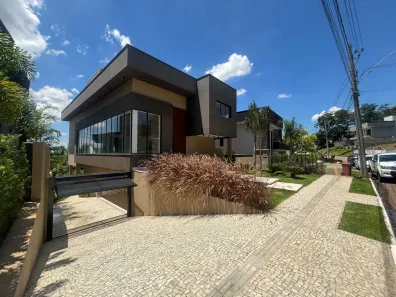 Casa com 5 Quartos à venda, 490m² no Condomínio do Lago 1ª Etapa, Goiânia