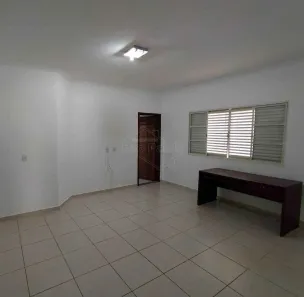 Casa com 3 Quartos à venda, 197m² no Vila Harmonia, Araraquara
